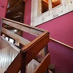Casa Escosa 2*
